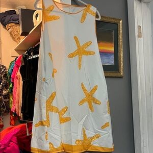 NWOT White & Yellow Starfish Print dress or beach coverup